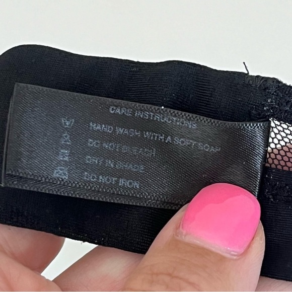 Pepper Bra Womens Medium Bralette Soft Cup Wire Free Intimates Goth Black - Picture 7 of 9